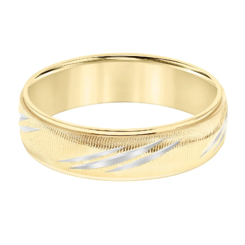 6MM Diagonal Cut Design Wedding Ring in 10KT Yellow Gold