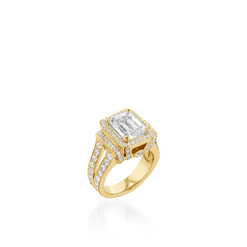 Alexandra Elite Yellow Gold Diamond Ring