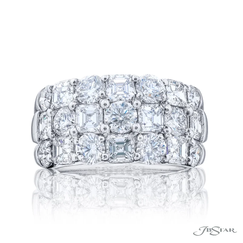 Lady's White Platinum Wedding Band With Diamonds