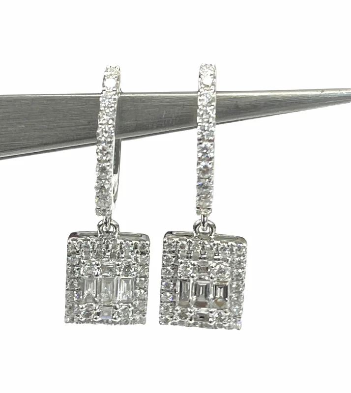 Baguettes And Round Brilliants Diamond Dangling Earrings White Gold